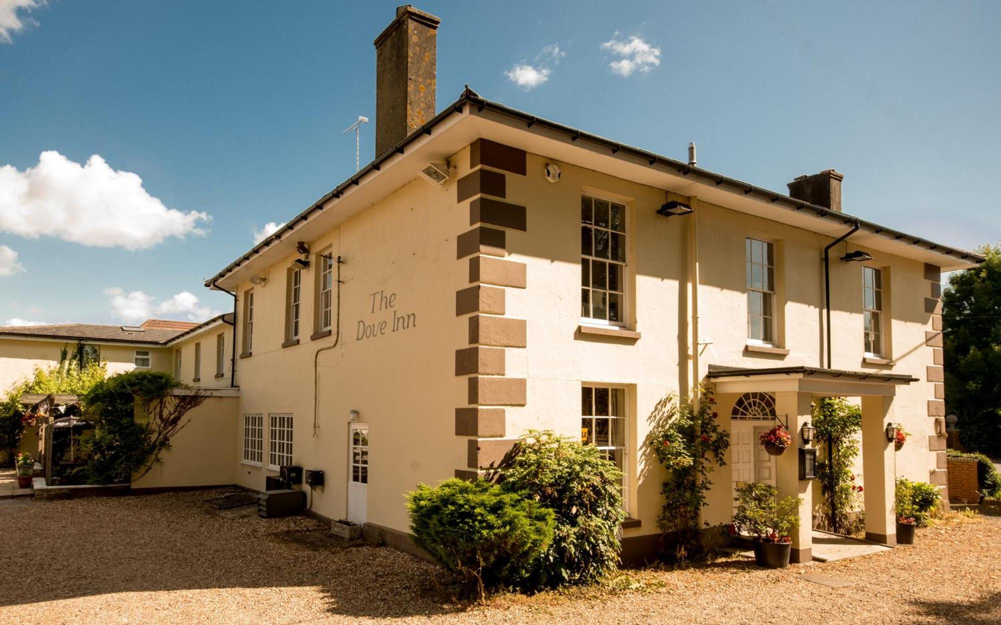 The Dove Inn Micheldever Exterior foto